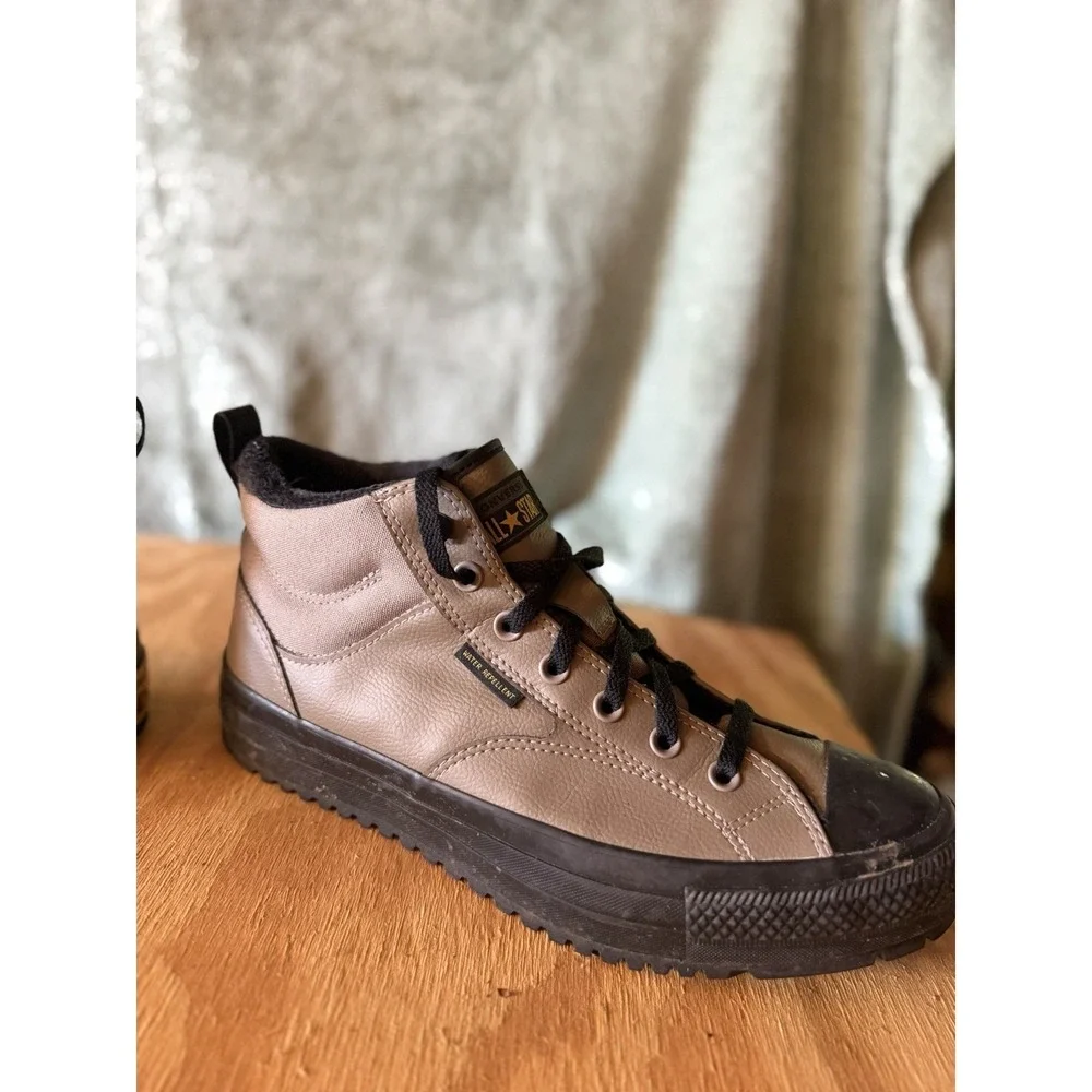 Converse Chuck Taylor All Star Malden Street Mid Boots Taupe 10.5 Mens